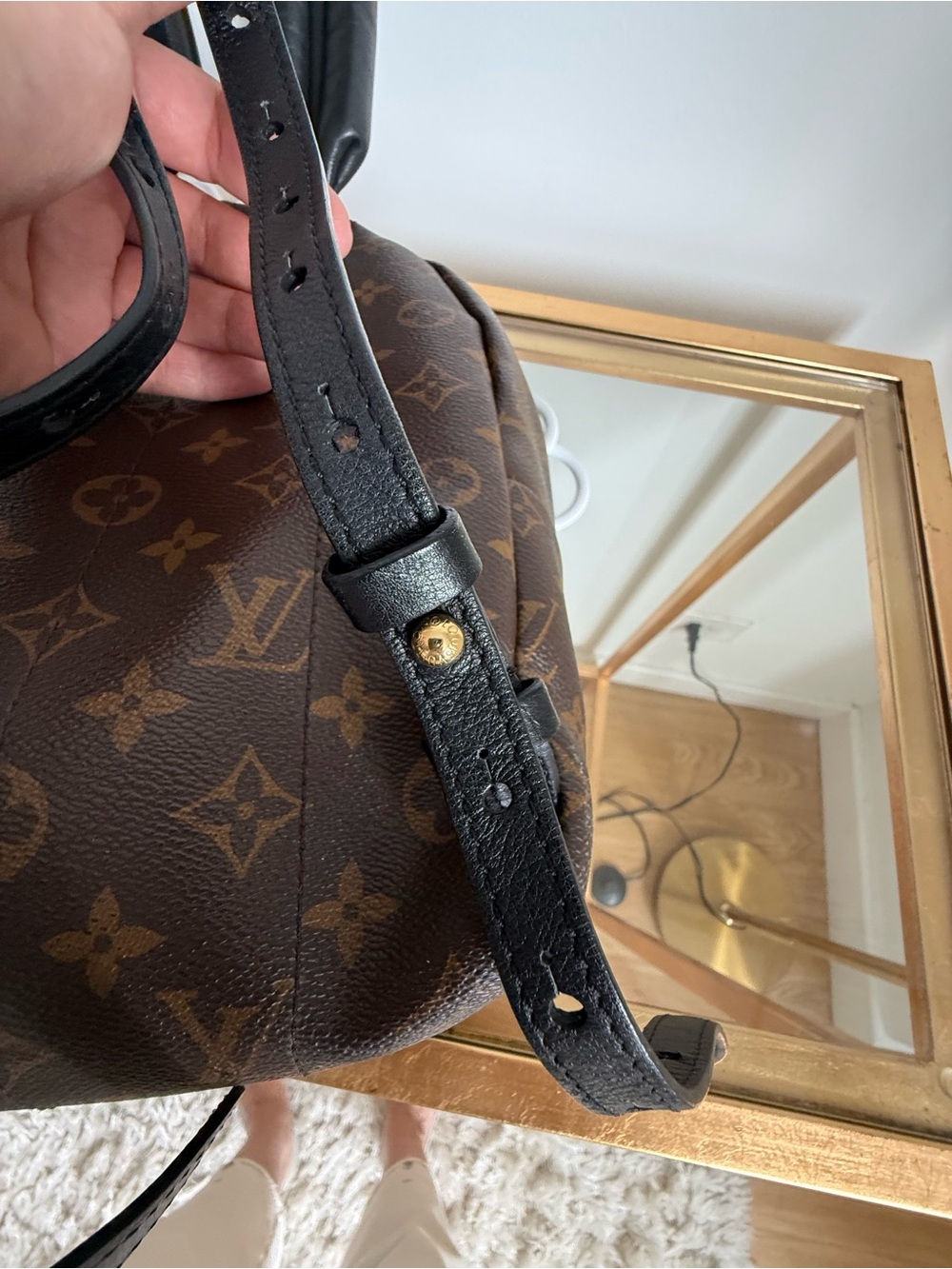 LV authentic backpack - Picture 7 of 9